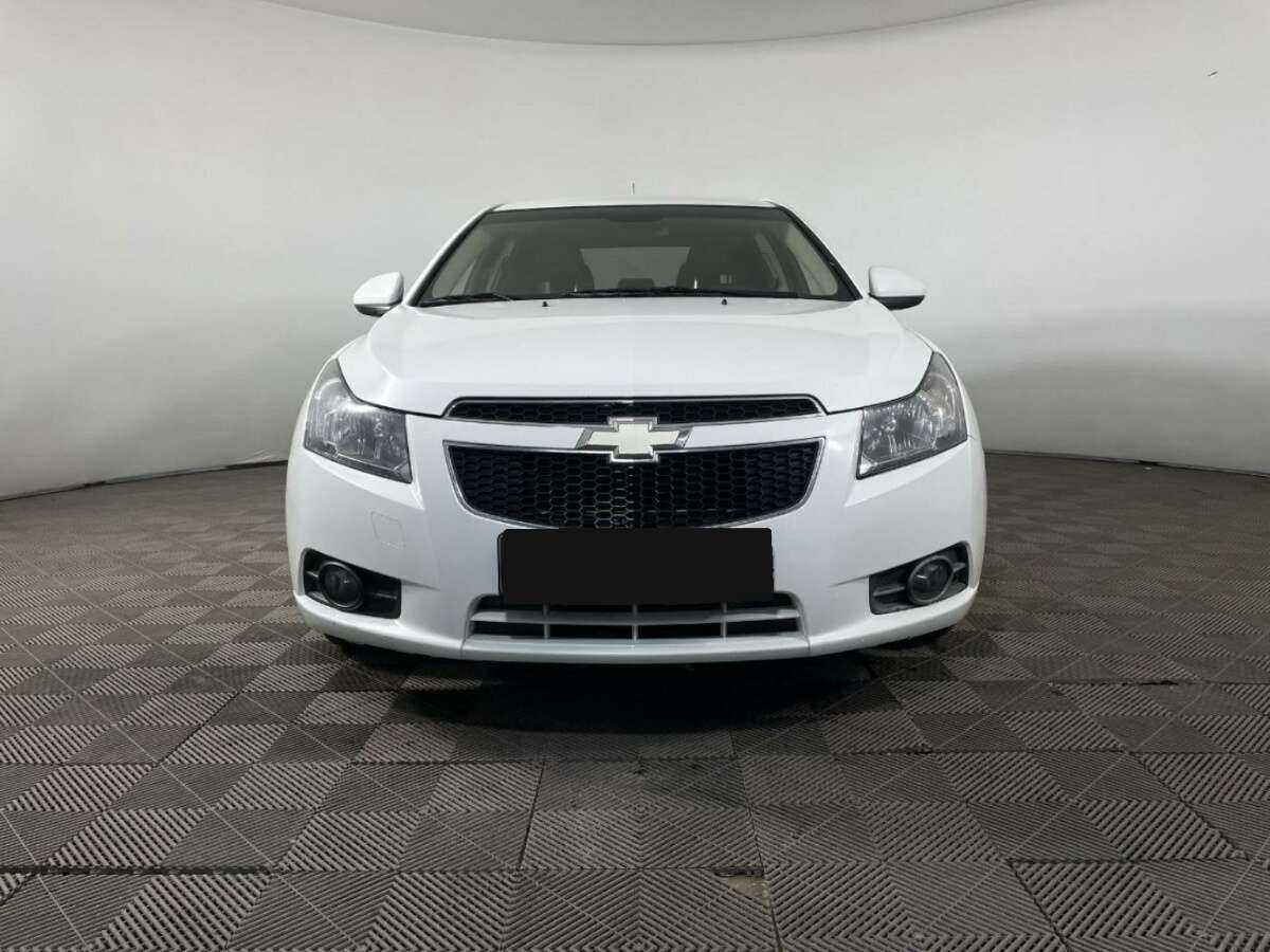 Купить Chevrolet Cruze с пробегом. Фото: #1