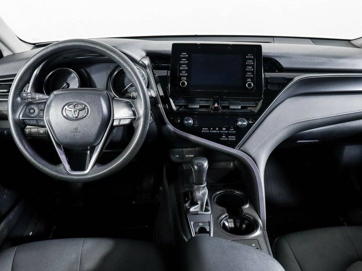 Купить Toyota Camry с пробегом. Фото: #11