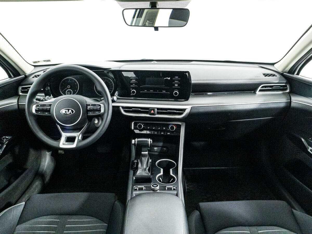Купить Kia K5 с пробегом. Фото: #12