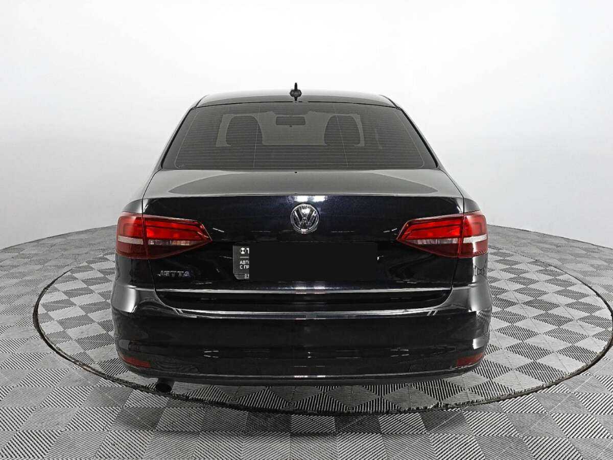 Купить Volkswagen Jetta с пробегом. Фото: #4