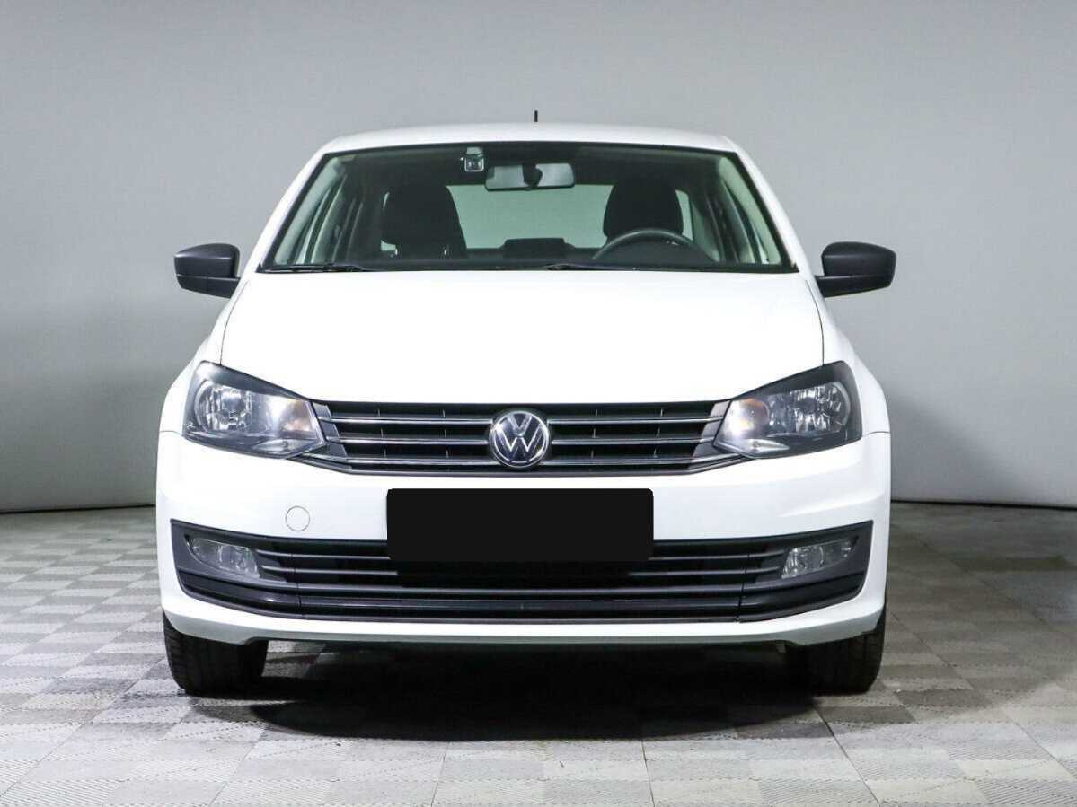 Купить Volkswagen Polo с пробегом. Фото: #1