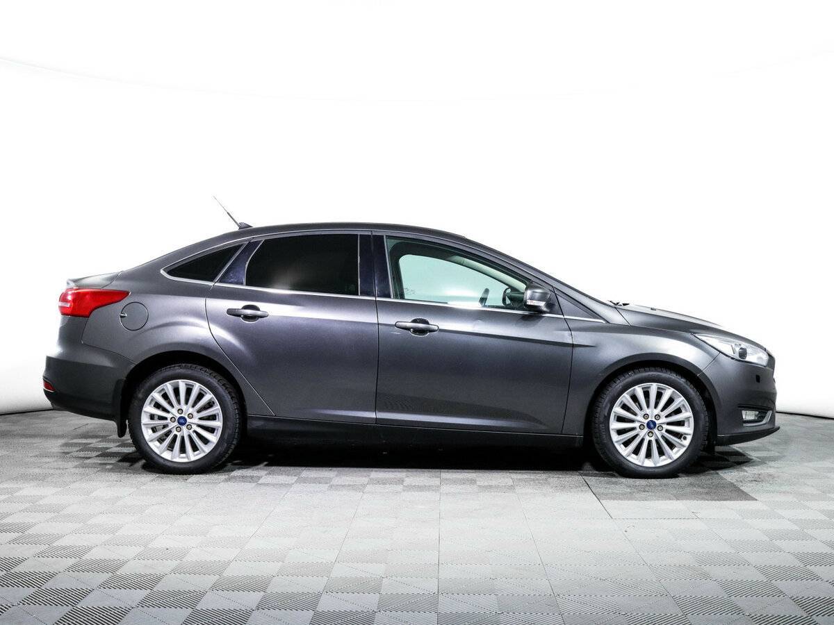 Купить Ford Focus с пробегом. Фото: #3