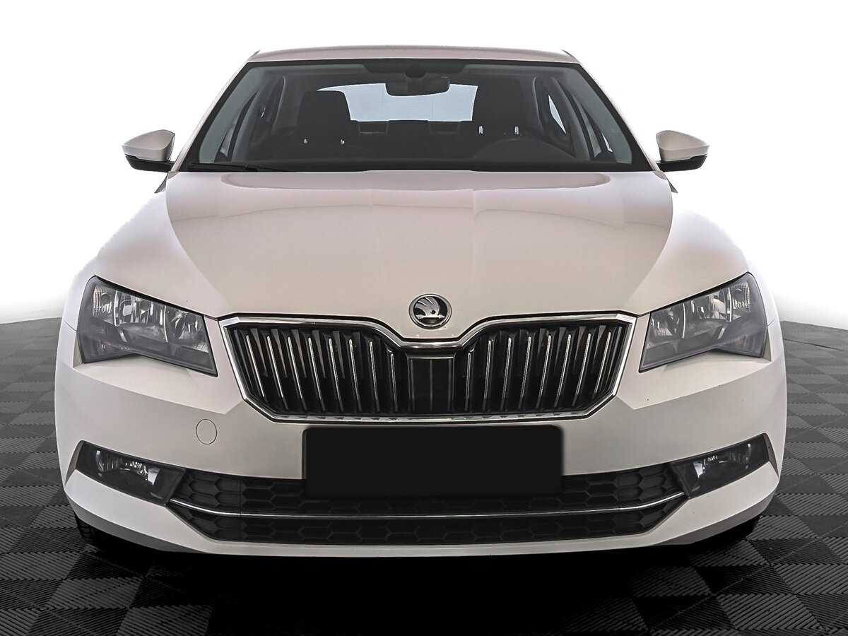 Купить Skoda Superb с пробегом. Фото: #1