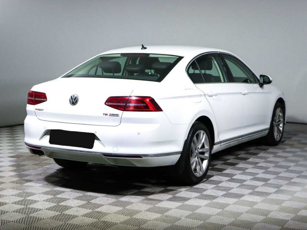 Купить Volkswagen Passat с пробегом. Фото: #3