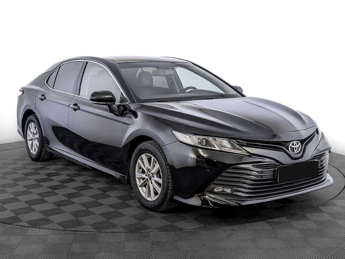 Купить Toyota Camry с пробегом. Фото: #2