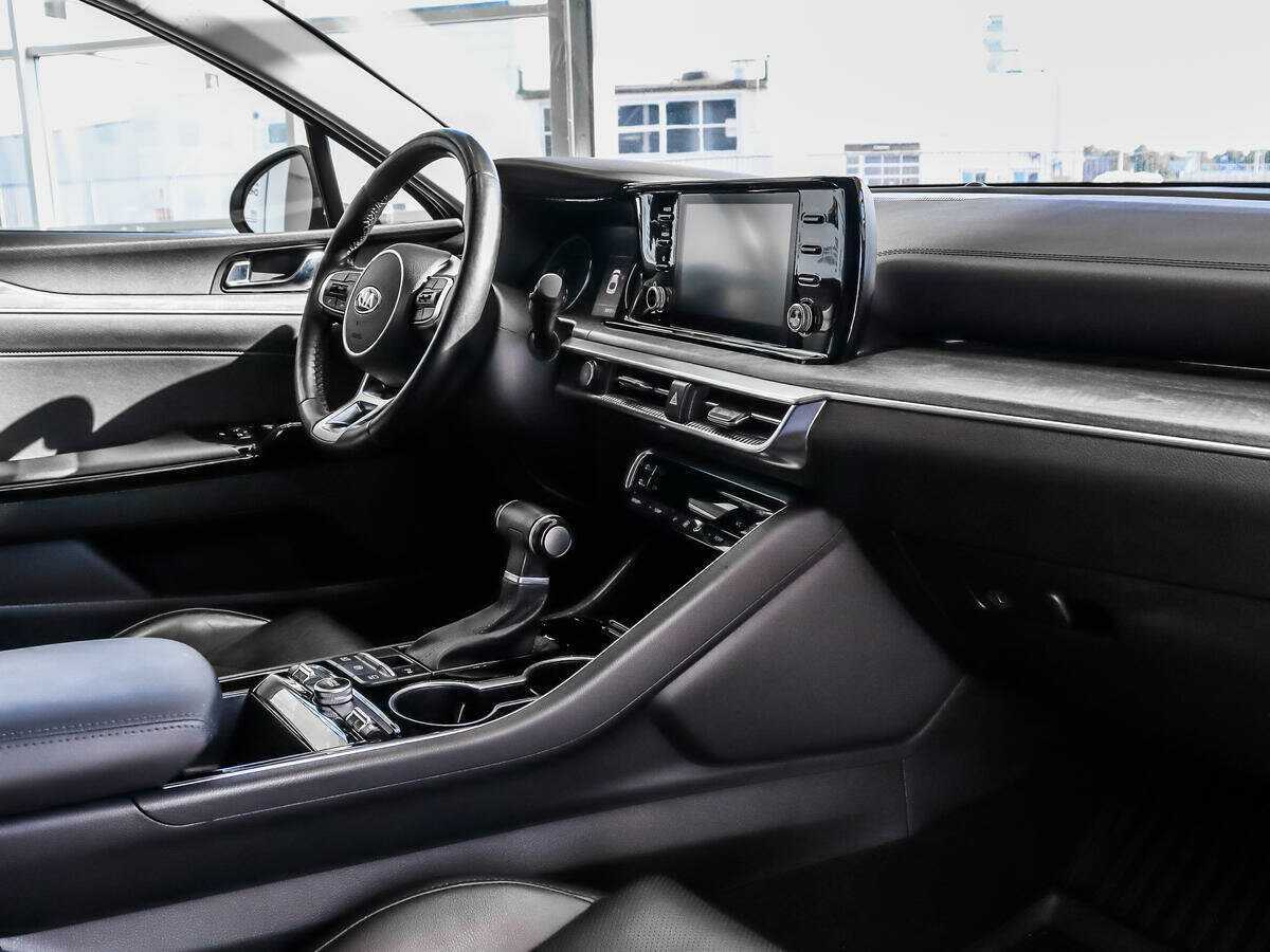 Купить Kia K5 с пробегом. Фото: #12