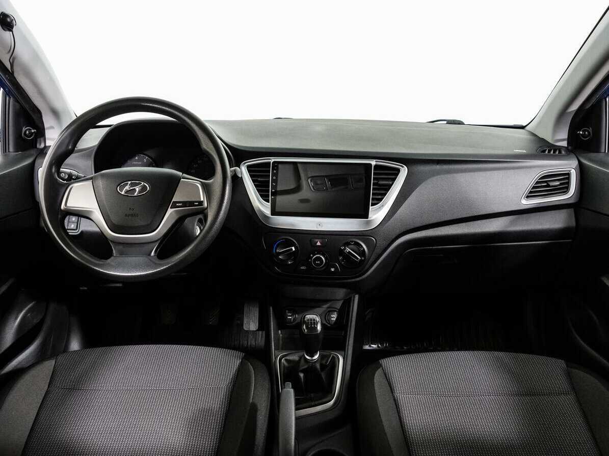 Купить Hyundai Solaris с пробегом. Фото: #9