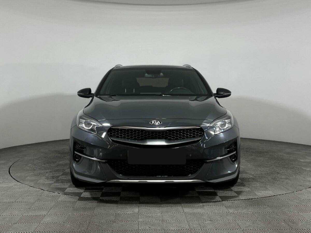 Купить Kia XCeed с пробегом. Фото: #1