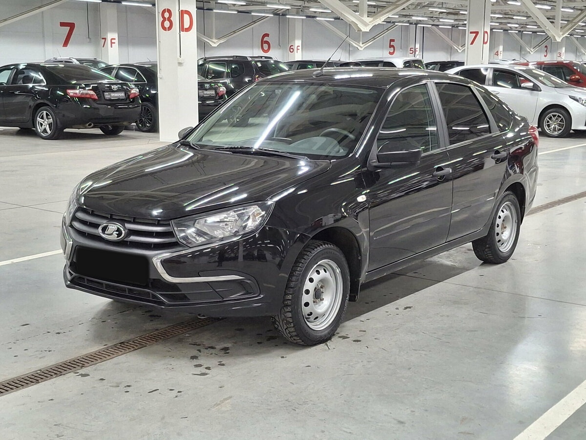 Купить Lada (ВАЗ) Granta с пробегом. Посмотреть фото