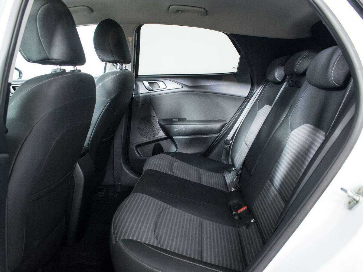 Купить Kia XCeed с пробегом. Фото: #9