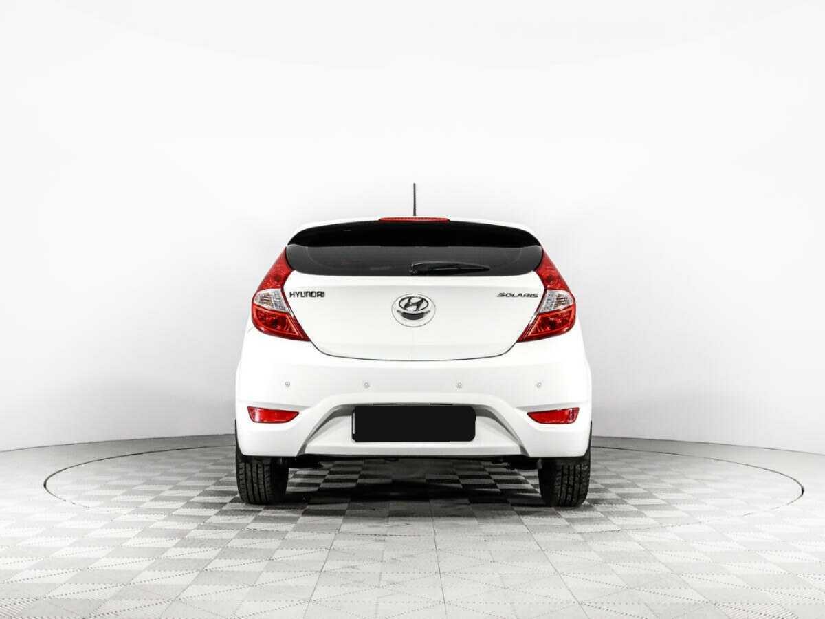 Купить Hyundai Solaris с пробегом. Фото: #5