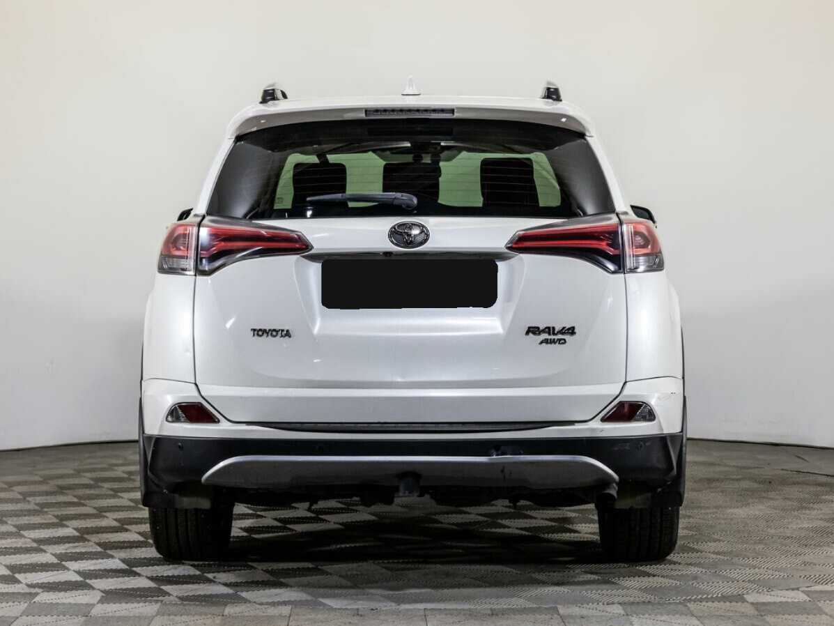Купить Toyota RAV4 с пробегом. Фото: #4