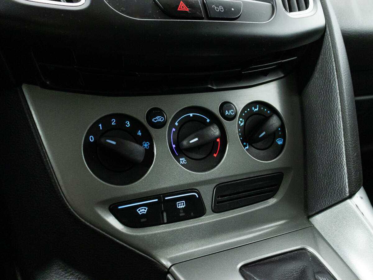 Купить Ford Focus с пробегом. Фото: #14