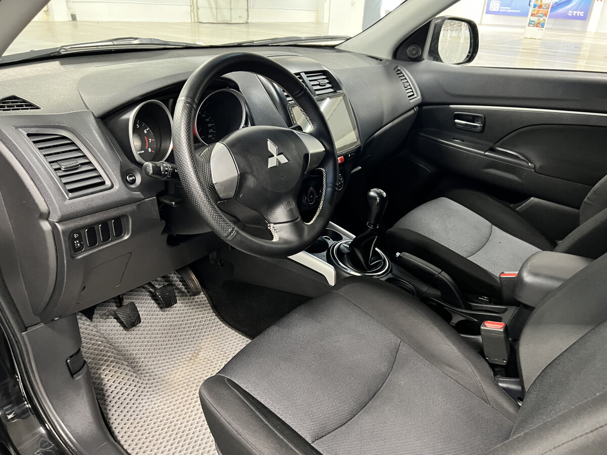 Купить Mitsubishi ASX с пробегом. Фото: #13