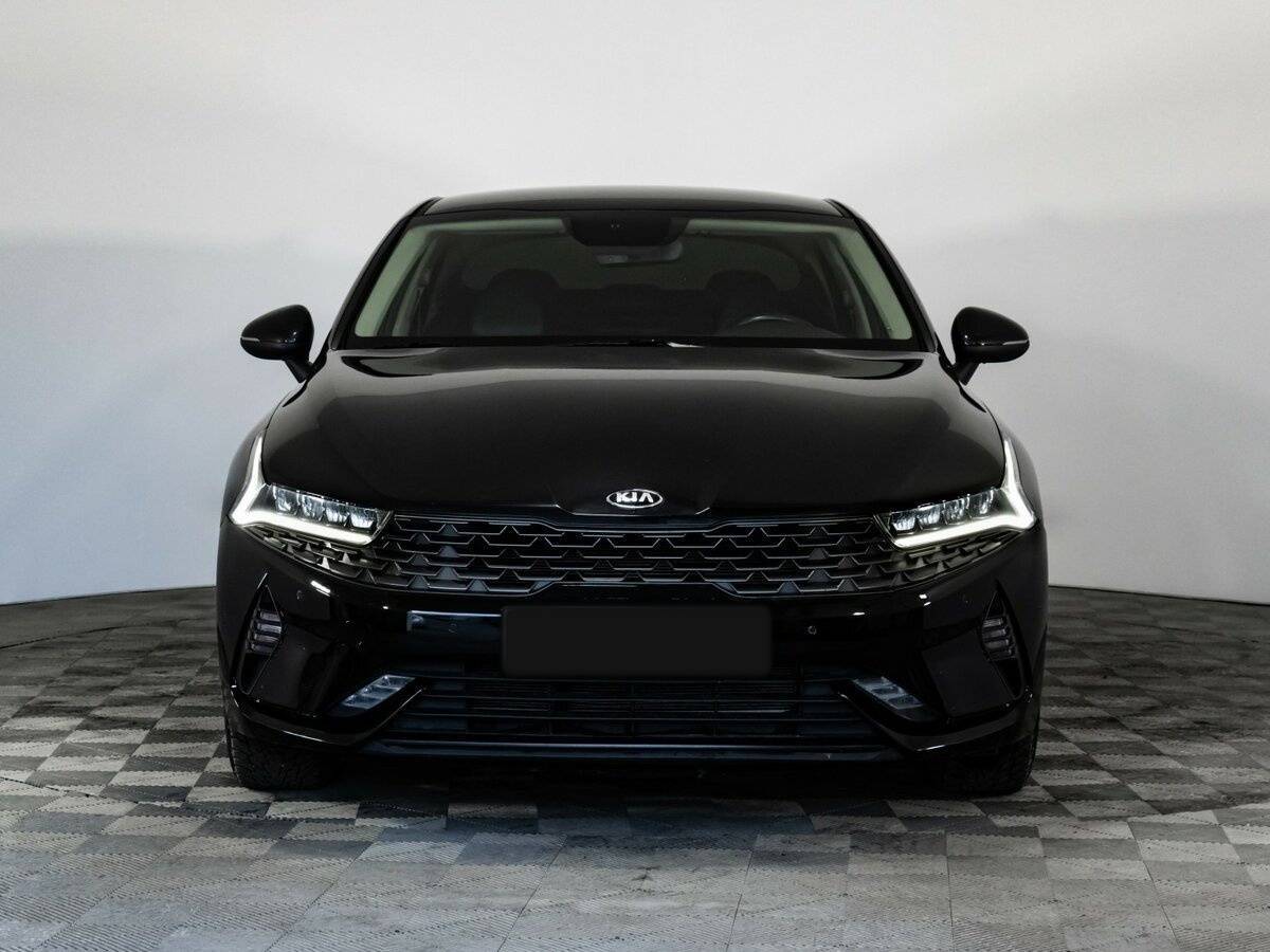 Купить Kia K5 с пробегом. Фото: #1