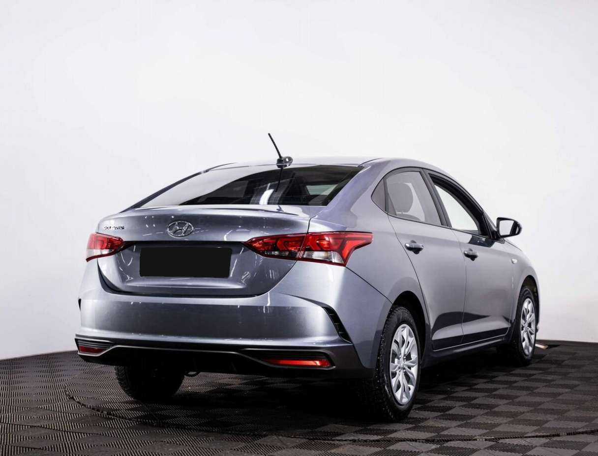 Купить Hyundai Solaris с пробегом. Фото: #5