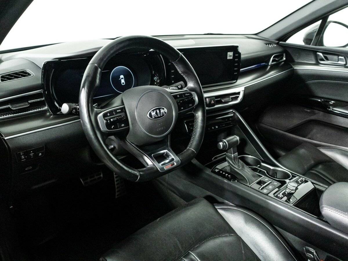 Купить Kia K5 с пробегом. Фото: #10