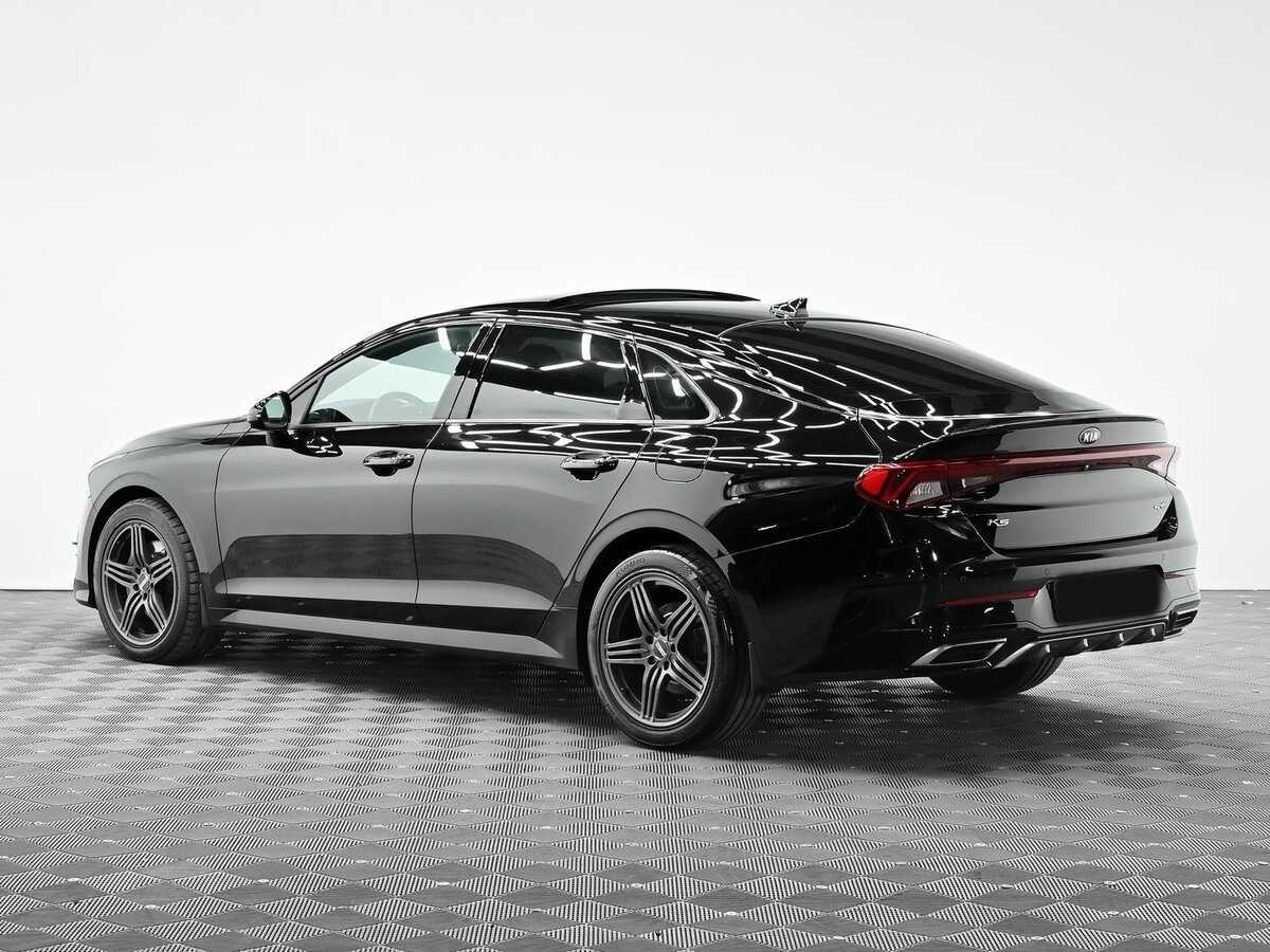Купить Kia K5 с пробегом. Фото: #3
