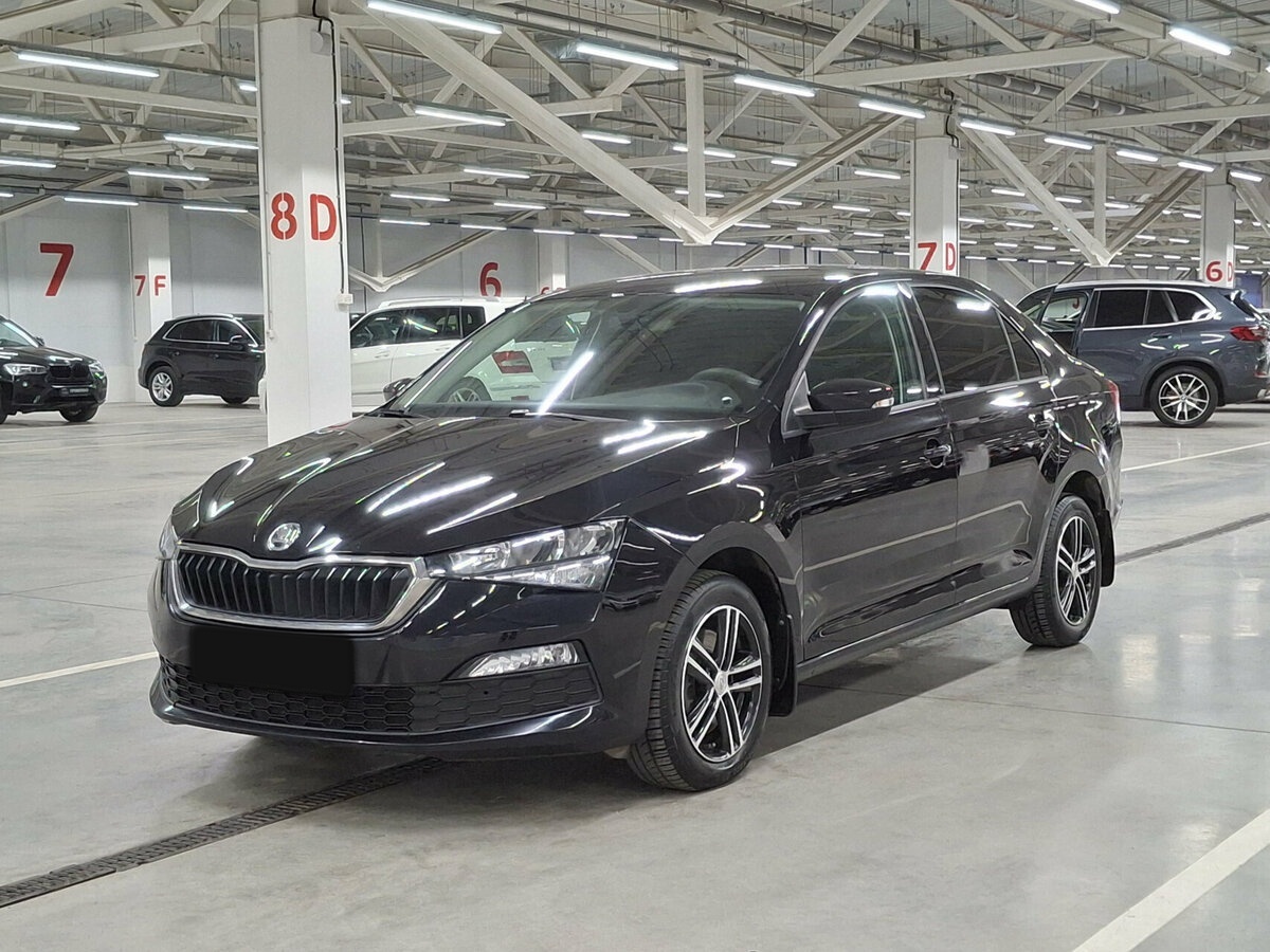 Купить Skoda Rapid с пробегом. Фото: #0