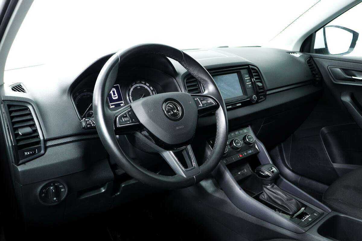 Купить Skoda Karoq с пробегом. Фото: #12