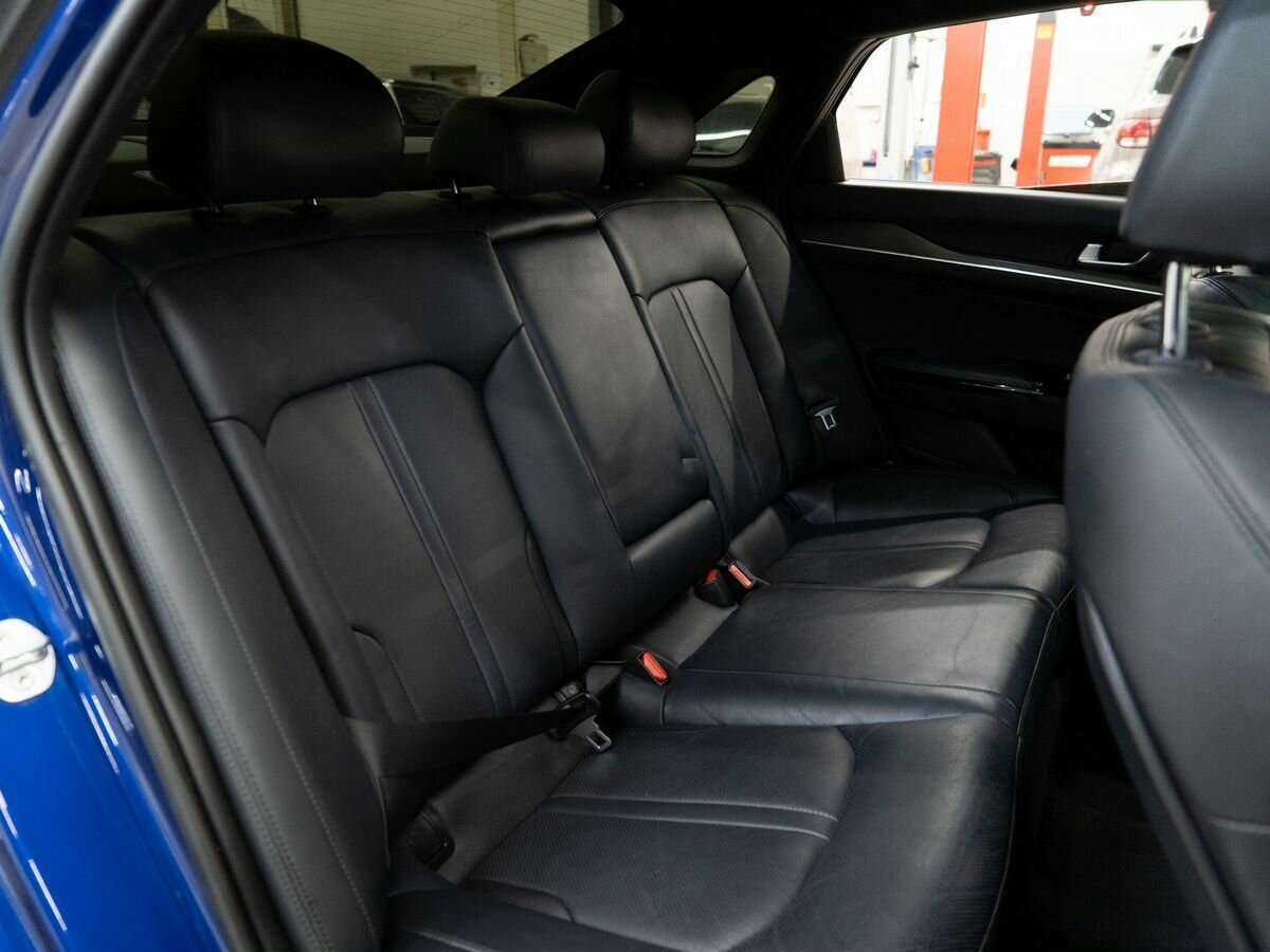 Купить Kia K5 с пробегом. Фото: #7