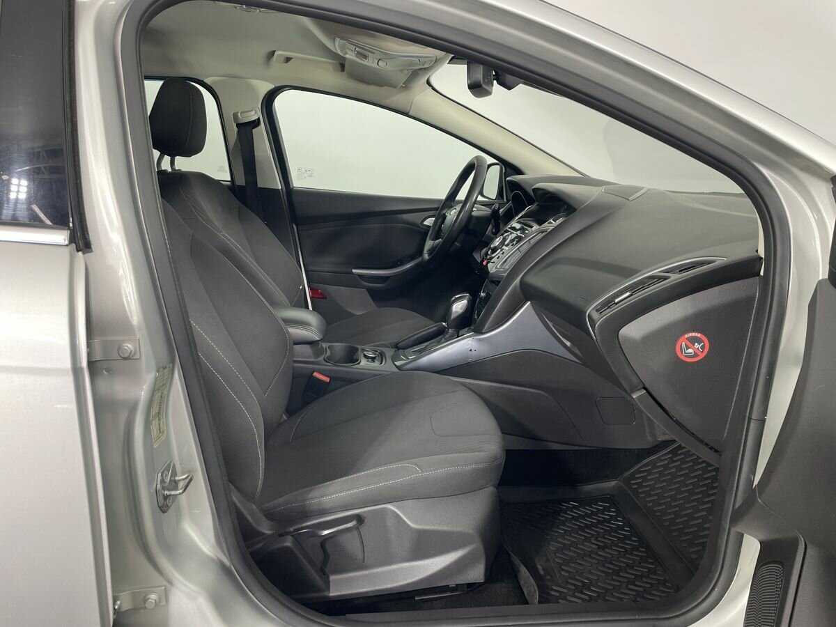 Купить Ford Focus с пробегом. Фото: #13