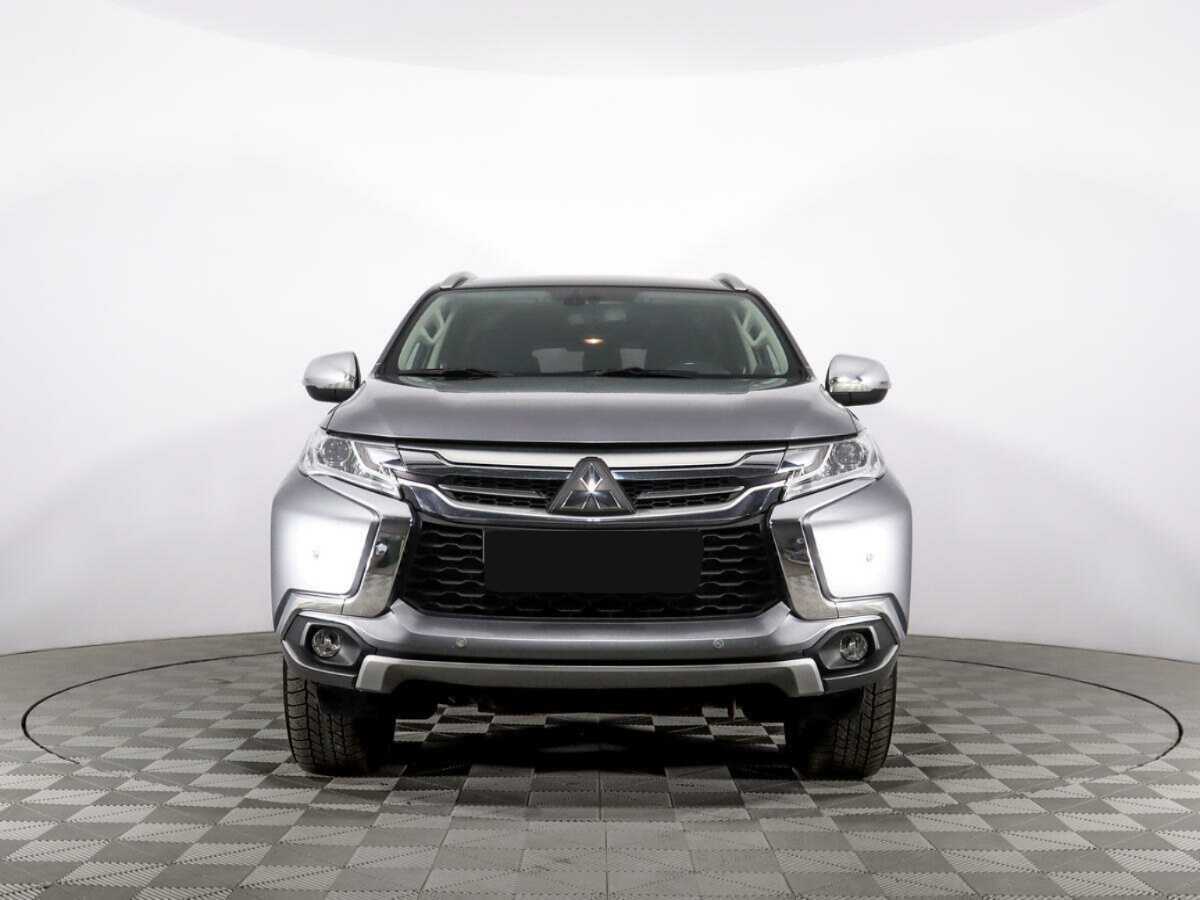 Купить Mitsubishi Pajero Sport с пробегом. Фото: #1