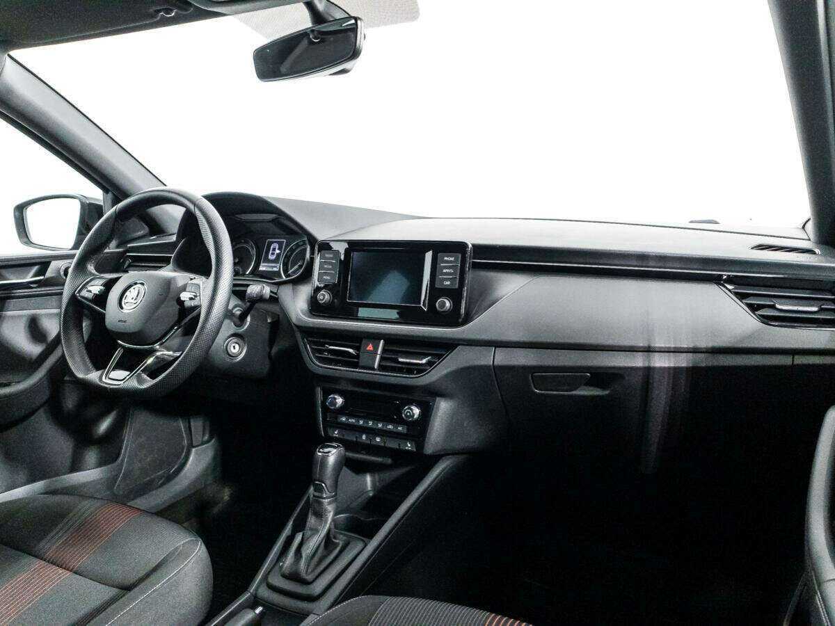Купить Skoda Rapid с пробегом. Фото: #8