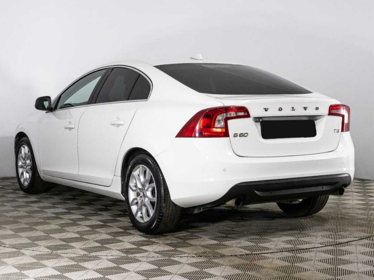 Купить Volvo S60 с пробегом. Фото: #6
