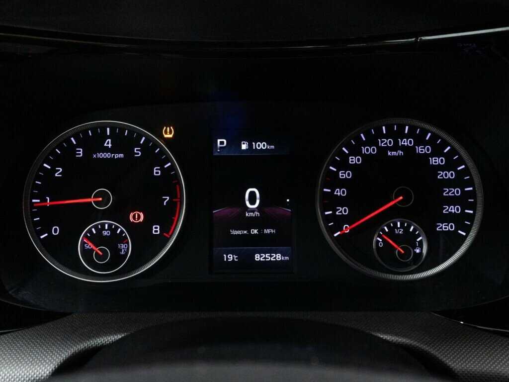 Купить Kia K5 с пробегом. Фото: #11