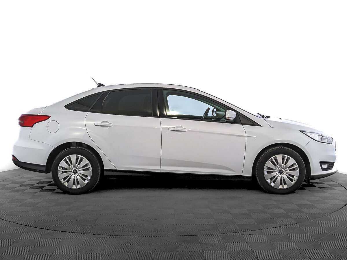 Купить Ford Focus с пробегом. Фото: #3