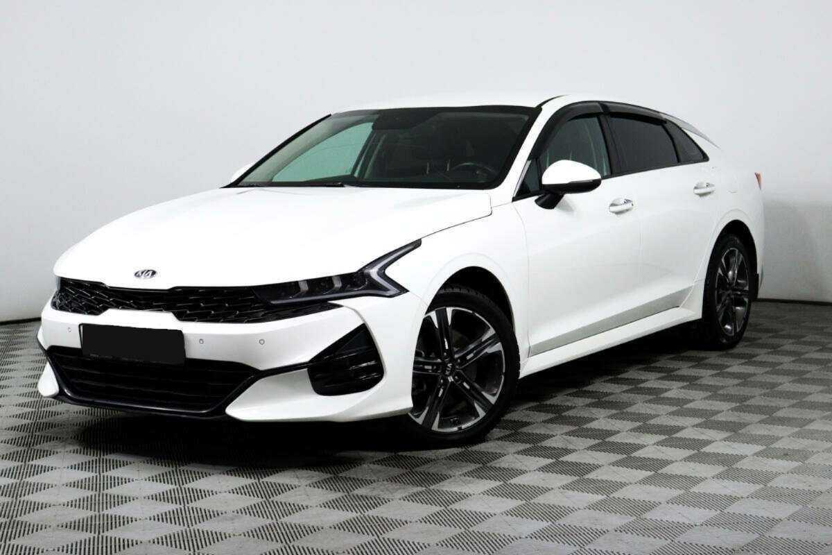 Купить Kia K5 с пробегом. Посмотреть фото