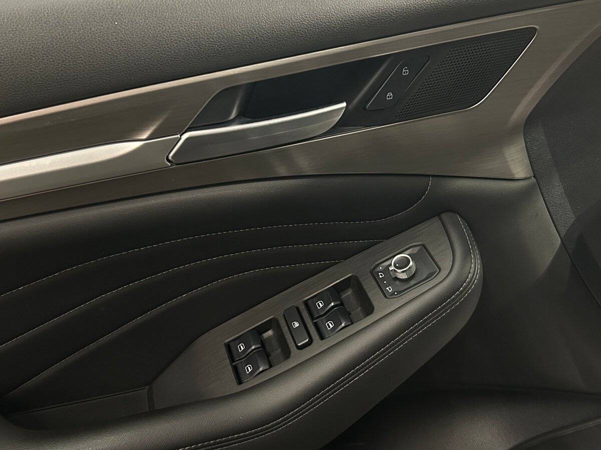 Купить Haval F7 с пробегом. Фото: #17