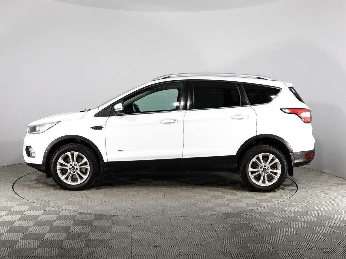 Купить Ford Kuga с пробегом. Фото: #3