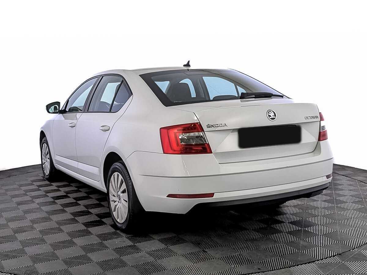 Купить Skoda Octavia с пробегом. Фото: #6