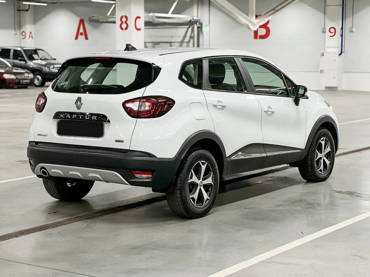 Купить Renault Kaptur с пробегом. Фото: #4