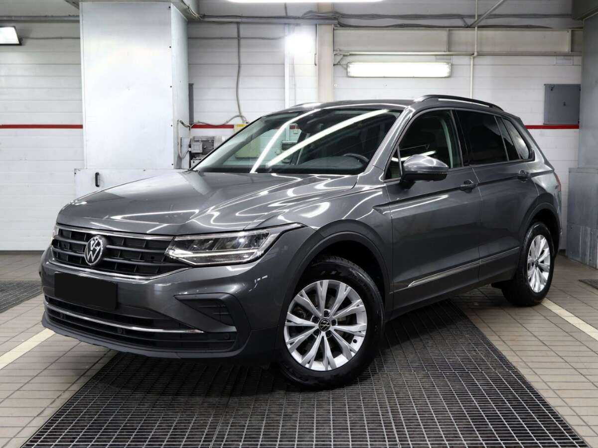 Купить Volkswagen Tiguan с пробегом. Фото: #0