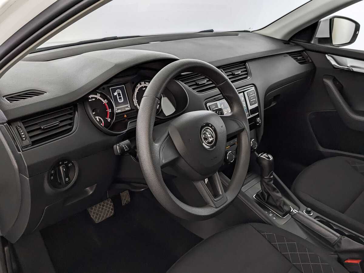 Купить Skoda Octavia с пробегом. Фото: #14