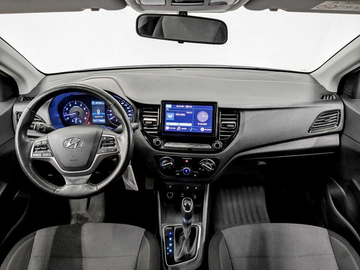 Купить Hyundai Solaris с пробегом. Фото: #13