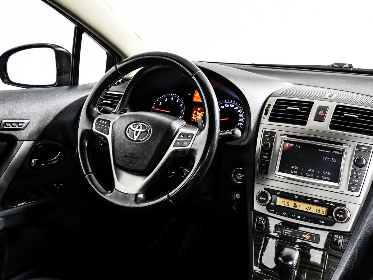 Купить Toyota Avensis с пробегом. Фото: #6