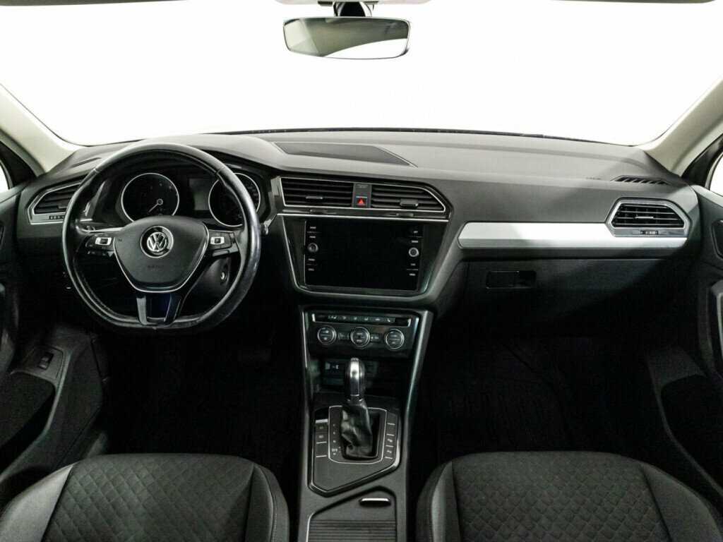 Купить Volkswagen Tiguan с пробегом. Фото: #12
