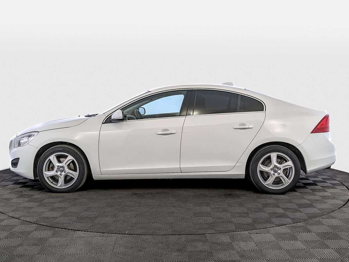 Купить Volvo S60 с пробегом. Фото: #6