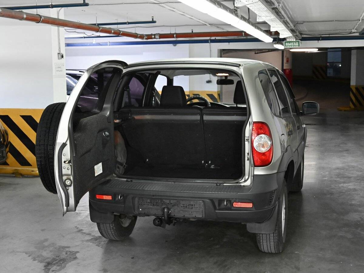 Купить Chevrolet Niva с пробегом. Фото: #4