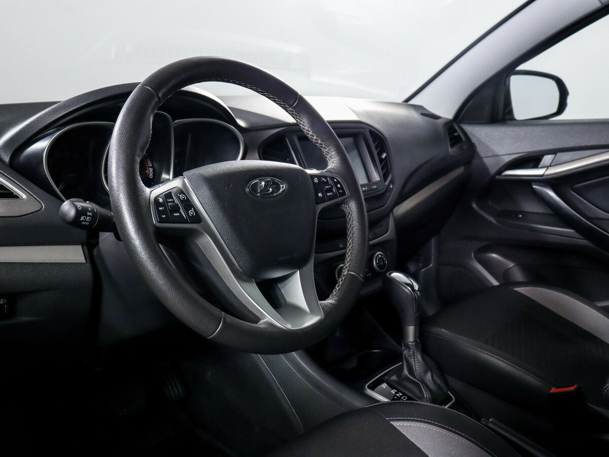 Купить Lada (ВАЗ) Vesta с пробегом. Фото: #11