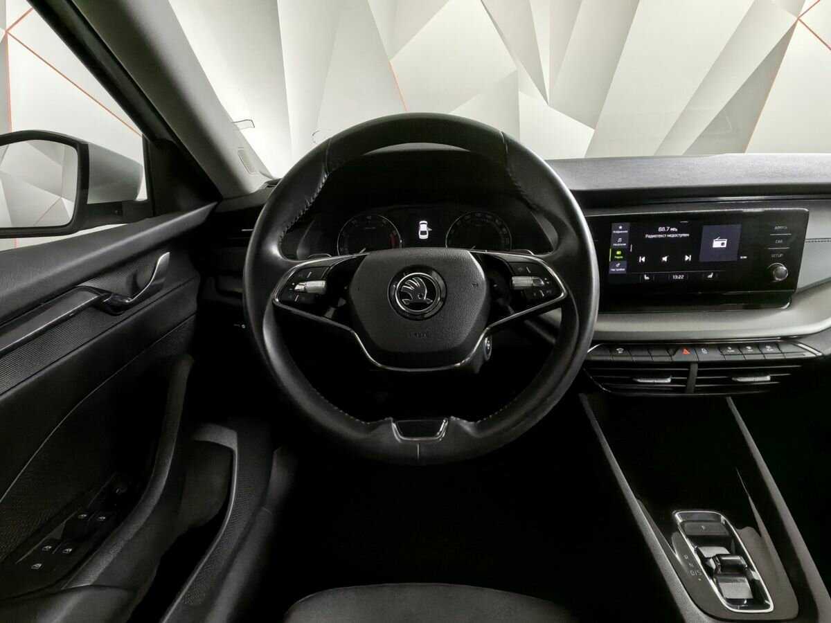 Купить Skoda Octavia с пробегом. Фото: #14
