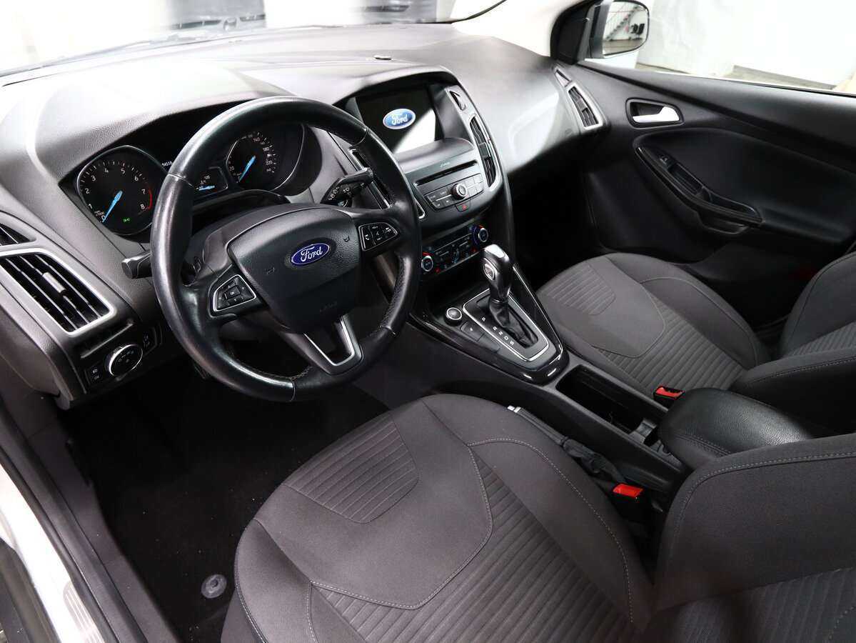 Купить Ford Focus с пробегом. Фото: #8
