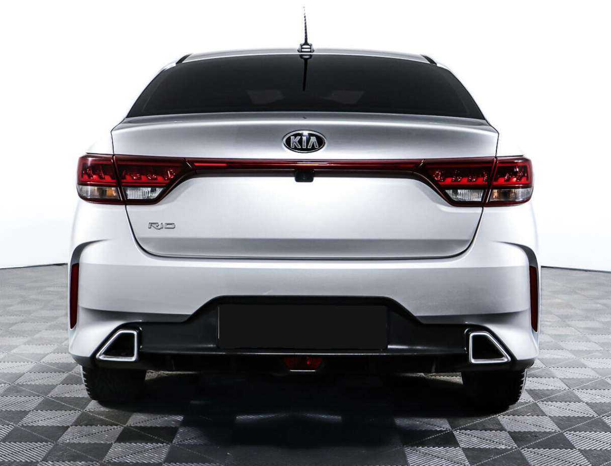 Купить Kia Rio с пробегом. Фото: #5