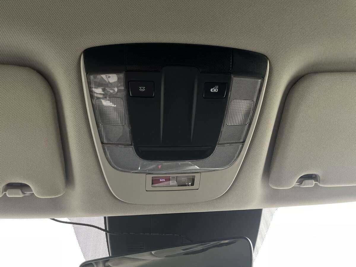 Купить Kia K5 с пробегом. Фото: #12