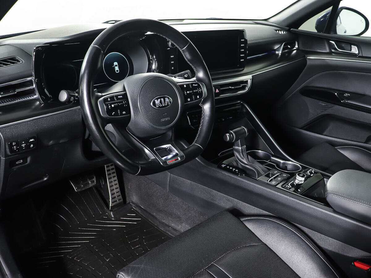 Купить Kia K5 с пробегом. Фото: #12