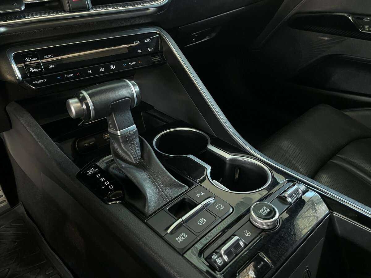 Купить Kia K5 с пробегом. Фото: #13